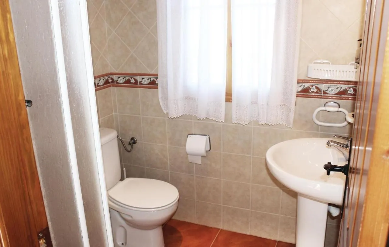 Amazing home in Corumbela with 4 Bedrooms, WiFi&Outdoor swimming pool 0*,